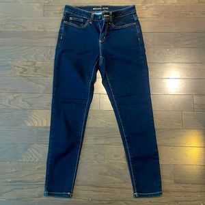 Michael Kors women’s jeans in dark blue.